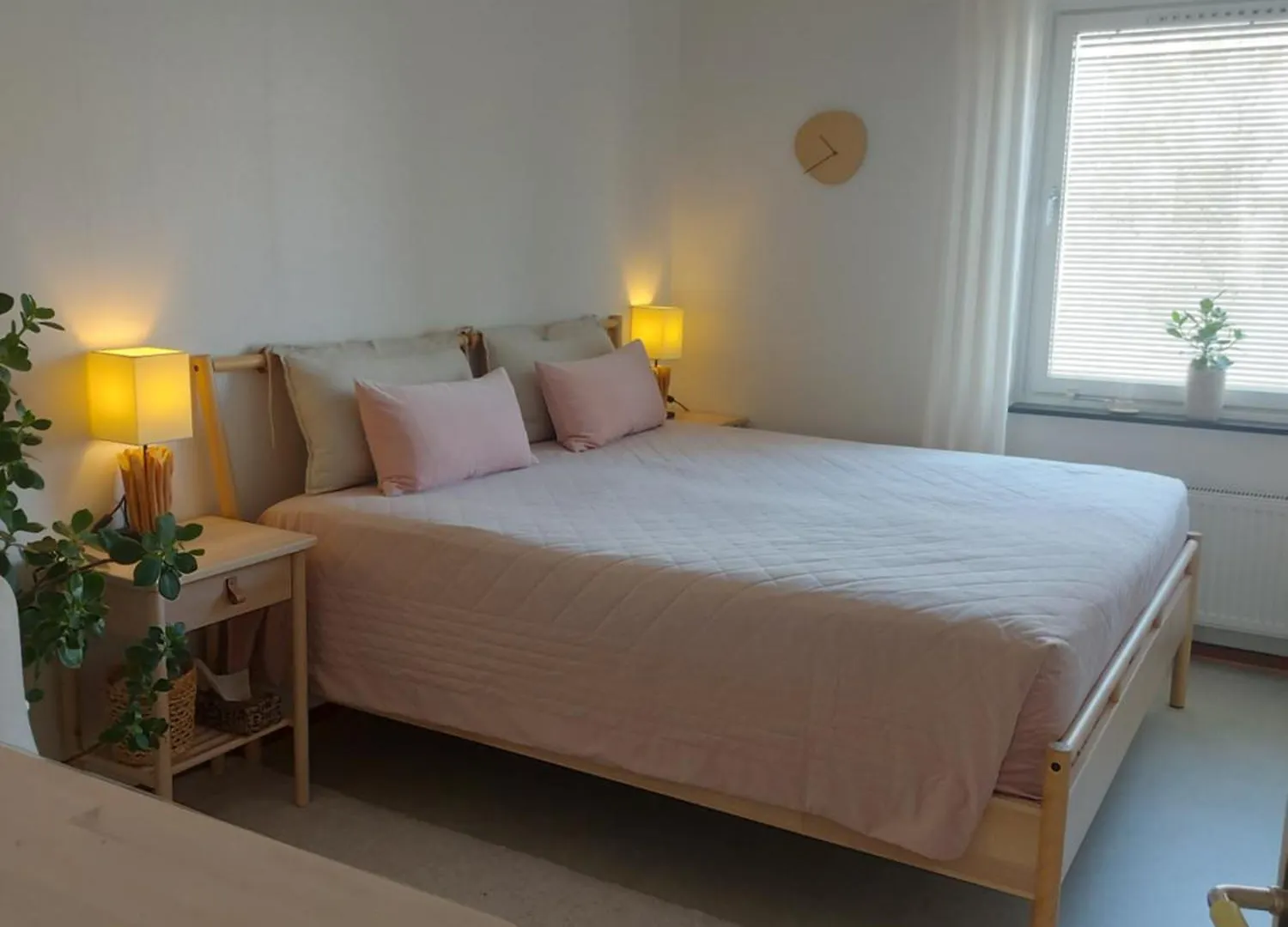Проживание в семье Feel Like Your Own Home Стокгольм